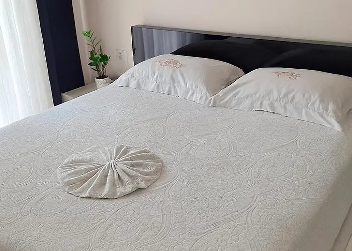 Guests House Konukevi *